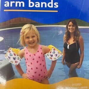 Swim Aid Armbands Inflatable Water Safety Training Arm Bands Heart Print Ages3-6